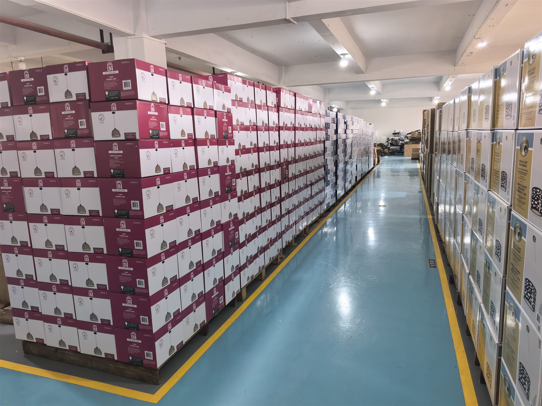 Packaged decorative lighting stock arranged for shipment